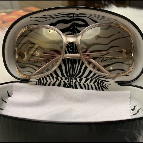Roberto Cavalli Accessories - Roberto cavalli sunglasses